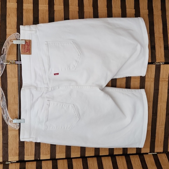 Levis red tag jean shorts - Picture 1 of 7